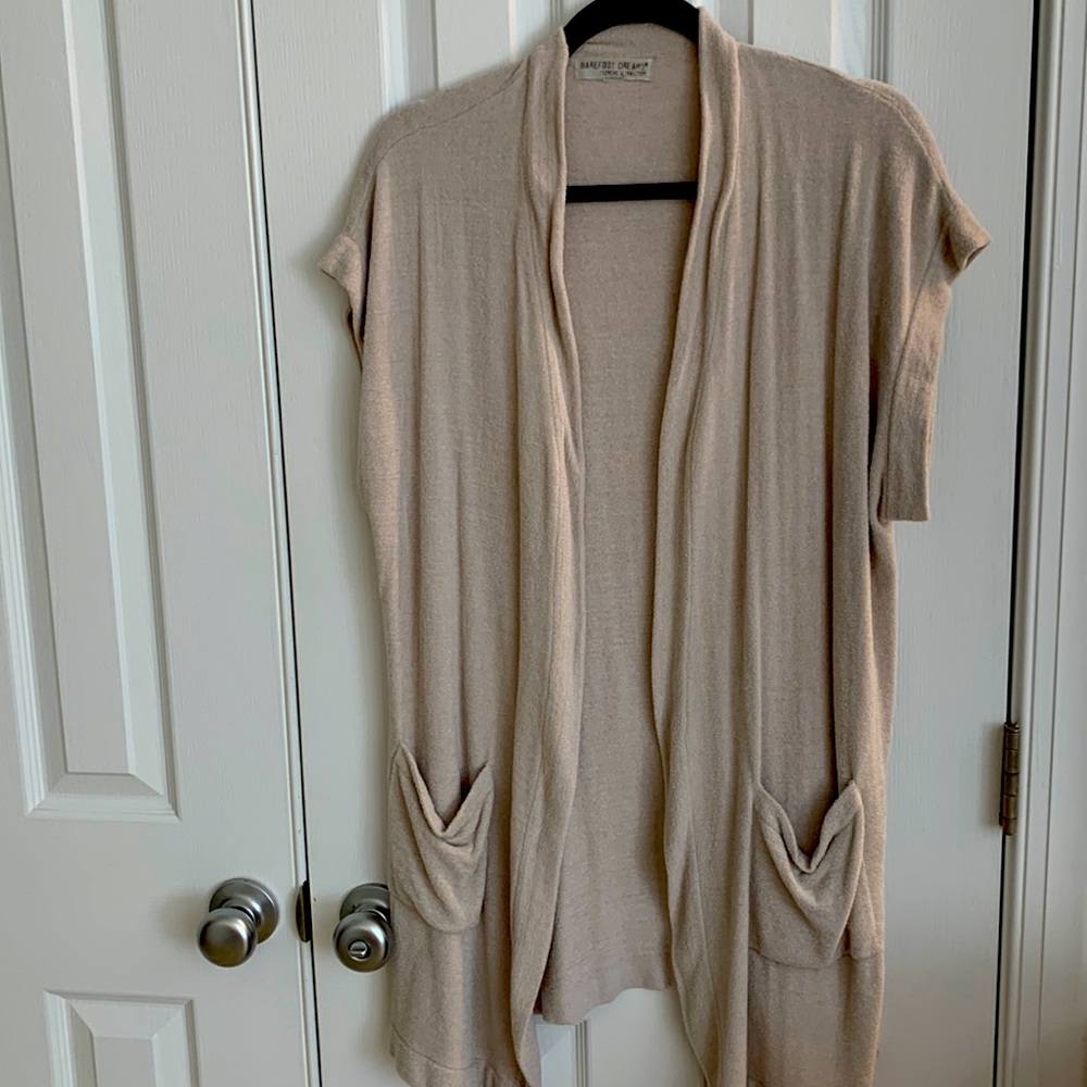Barefoot Dreams L sweater vest, so soft